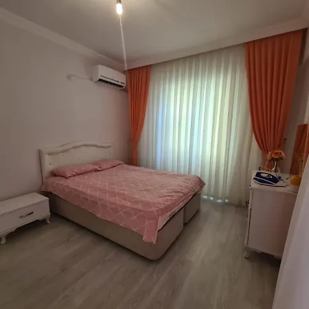 Mahmutlar 2+1 Apt. Lejlighed *